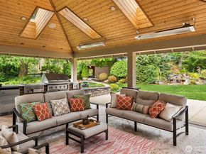 21712 NE 144th Place, Woodinville WA 98077