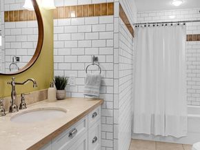 4905 NE Park Place, Seattle WA 98115