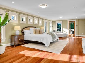 4905 NE Park Place, Seattle WA 98115