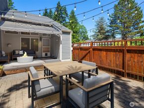 11807 NE 105th Court, Kirkland WA 98033