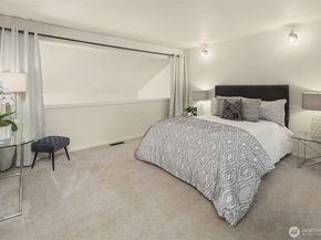 11807 NE 105th Court, Kirkland WA 98033