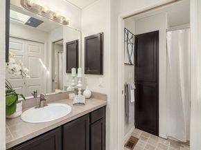 11807 NE 105th Court, Kirkland WA 98033