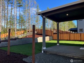 1502 NW Swenson Court 12, Poulsbo WA 98370