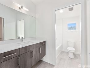 6013 S 127th Lane, Seattle WA 98178