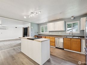 20911 W Richmond Road, Bothell WA 98021
