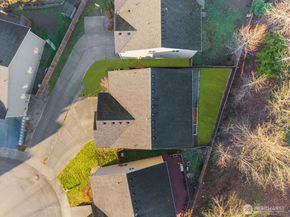 25912 35th Place S, Kent WA 98032