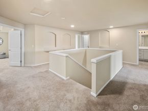 25912 35th Place S, Kent WA 98032