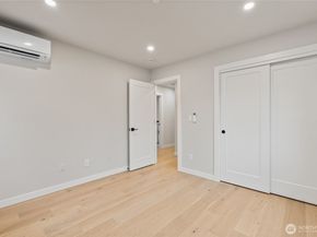 9012 124th Lane NE, Kirkland WA 98033