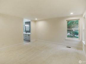 18501 28th Avenue SE, Bothell WA 98012