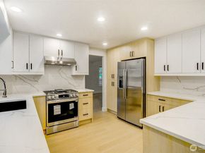 18501 28th Avenue SE, Bothell WA 98012