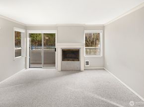 2244 13th Avenue W 407, Seattle WA 98119