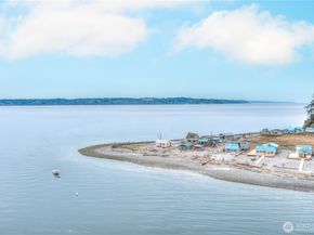 15 U Snoqualmie Ave., Hat Island WA 98206