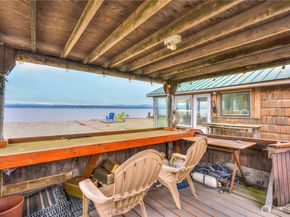 15 U Snoqualmie Ave., Hat Island WA 98206