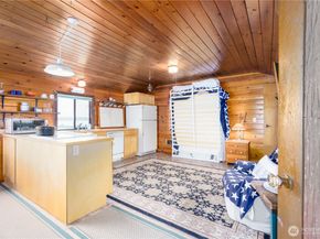 15 U Snoqualmie Ave., Hat Island WA 98206