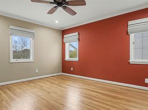 4335 NE 45th Street, Seattle WA 98105