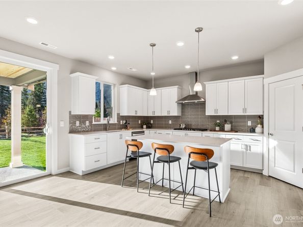 534 SE 11th Place 13, North Bend WA 98045