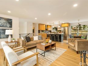 1831 201st Place SW, Lynnwood WA 98036