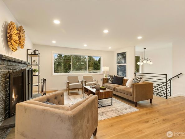 1831 201st Place SW, Lynnwood WA 98036