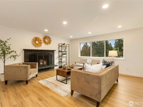 1831 201st Place SW, Lynnwood WA 98036