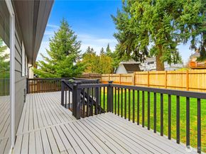 1831 201st Place SW, Lynnwood WA 98036