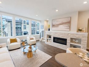 2111 W 9th Ave 24, Seattle WA 98119