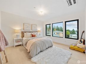 15908 12th Place W, Lynnwood WA 98087