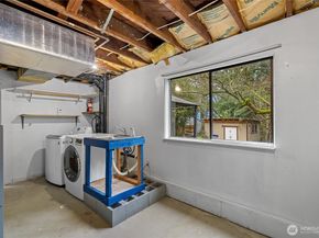 9222 3rd Avenue SW, Seattle WA 98106