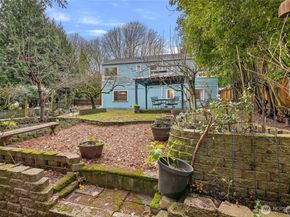 9222 3rd Avenue SW, Seattle WA 98106