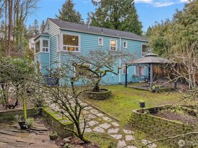 9222 3rd Avenue SW, Seattle WA 98106