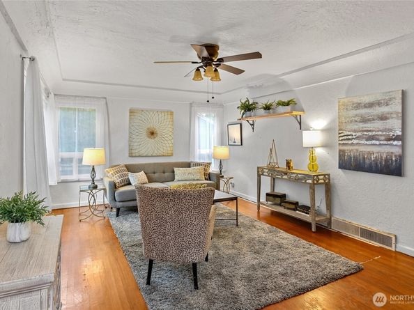 9222 3rd Avenue SW, Seattle WA 98106