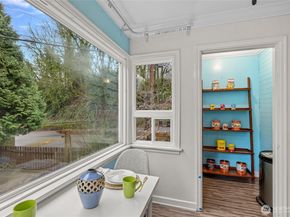 9222 3rd Avenue SW, Seattle WA 98106