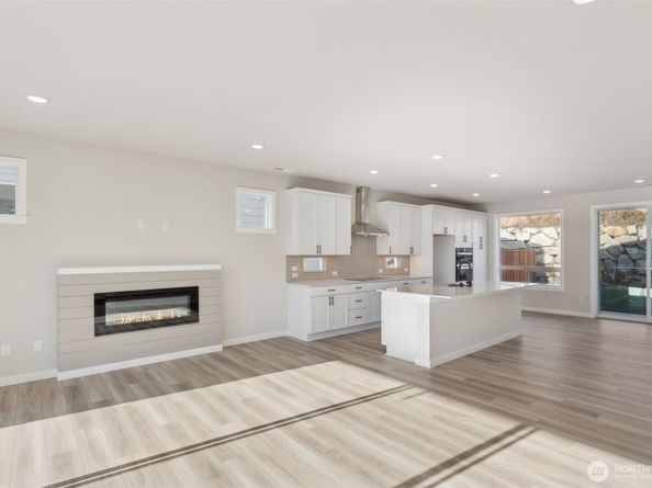 10810 43rd Avenue SE, Everett WA 98208