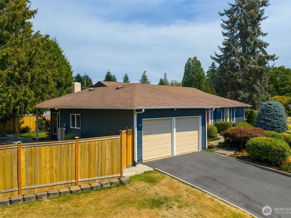 28833 21st Avenue S, Federal Way WA 98003
