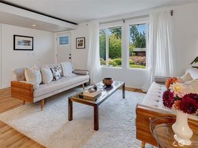 28833 21st Avenue S, Federal Way WA 98003
