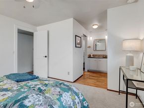 28833 21st Avenue S, Federal Way WA 98003