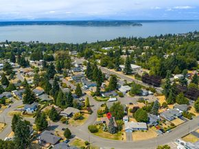 28833 21st Avenue S, Federal Way WA 98003