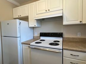 33020 10th Avenue SW 304, Federal Way WA 98023