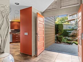5622 39th Avenue W, Seattle WA 98199
