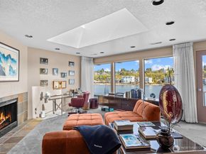 5622 39th Avenue W, Seattle WA 98199