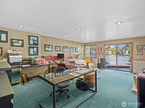 5622 39th Avenue W, Seattle WA 98199