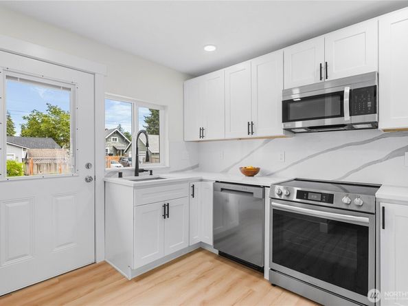 308 F Street SE, Auburn WA 98002