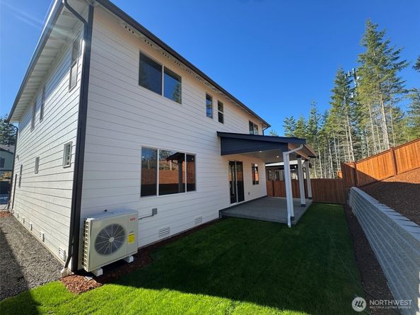 1960 NW Meadowview Drive 6, Poulsbo WA 98370