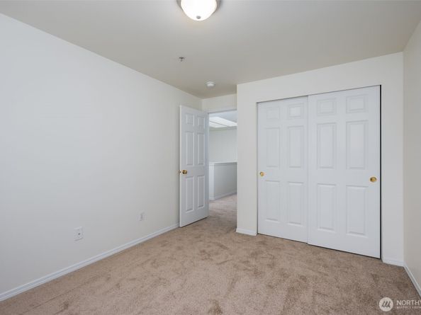 21502 50th Avenue W A3, Mountlake Terrace WA 98043