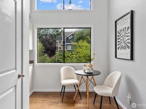 202 25th Avenue E D, Seattle WA 98112