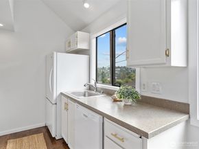 202 25th Avenue E D, Seattle WA 98112