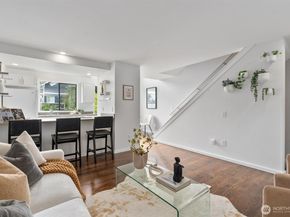 202 25th Avenue E D, Seattle WA 98112