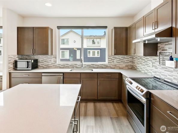 5118 164th Street SW B2, Edmonds WA 98026