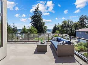 8246 W Mercer Way, Mercer Island WA 98040