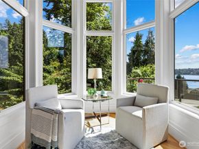 8246 W Mercer Way, Mercer Island WA 98040