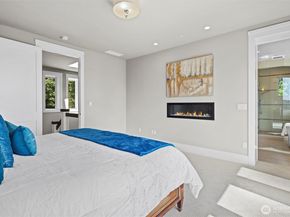 8246 W Mercer Way, Mercer Island WA 98040